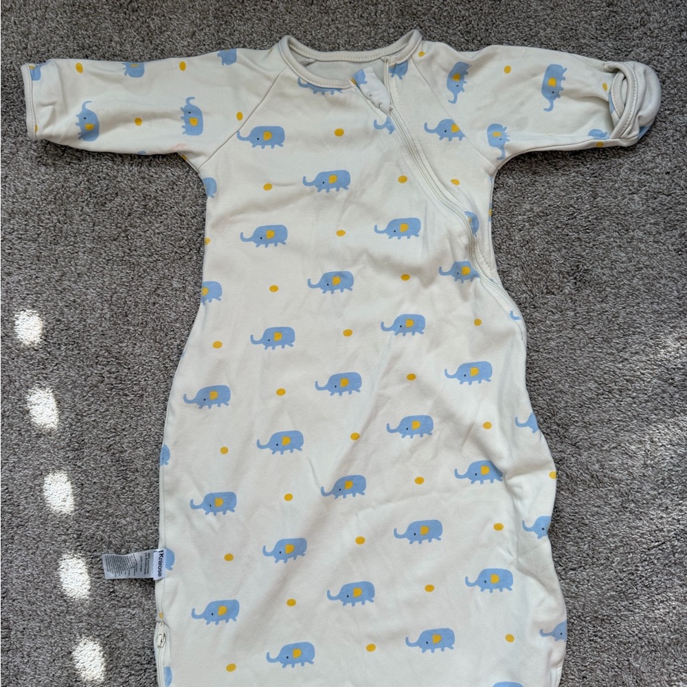 Knirose zip around sleep sack hand cuffs